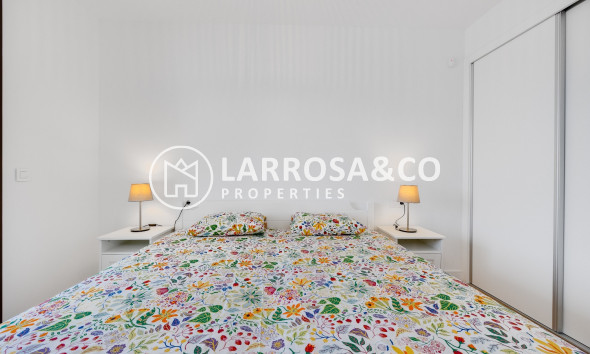 Resale - Penthouse  - Villamartín - Costa Blanca