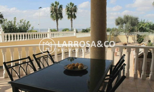 Herverkoop - Villa - Torrevieja - La Siesta - El Salado - Torreta