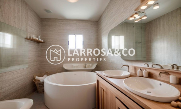 Herverkoop - Villa - Torrevieja - La Siesta - El Salado - Torreta