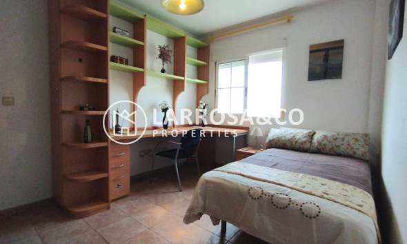 Herverkoop - Villa - Torrevieja - La Siesta - El Salado - Torreta