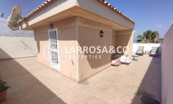 Herverkoop - Villa - Torrevieja - La Siesta - El Salado - Torreta