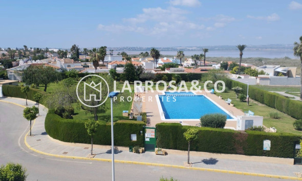 Herverkoop - Villa - Torrevieja - La Siesta - El Salado - Torreta