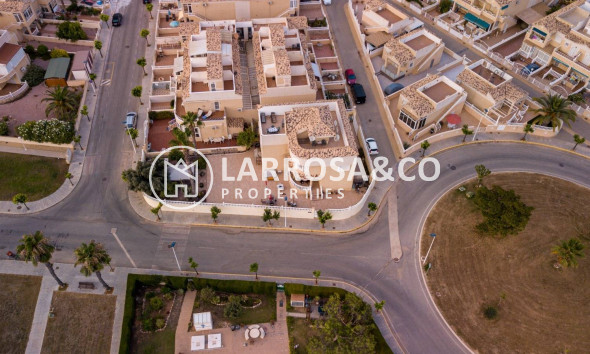 Herverkoop - Villa - Torrevieja - La Siesta - El Salado - Torreta