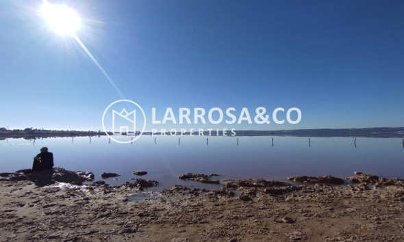 Herverkoop - Villa - Torrevieja - La Siesta - El Salado - Torreta