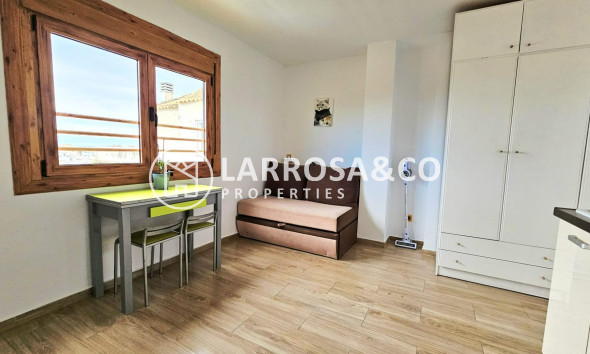 Вторичный рынок - Квартира - Торревьеха - Nueva Torrevieja