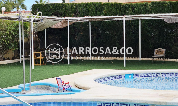 Вторичный рынок - Квартира - Торревьеха - Nueva Torrevieja