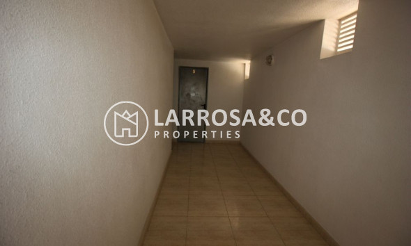 Resale - Apartment - Guardamar del Segura - MERCADONA