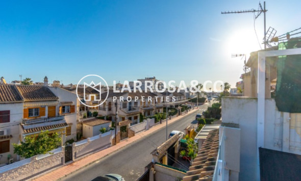 Resale - Semi-detached house - Torrevieja - Costa Blanca