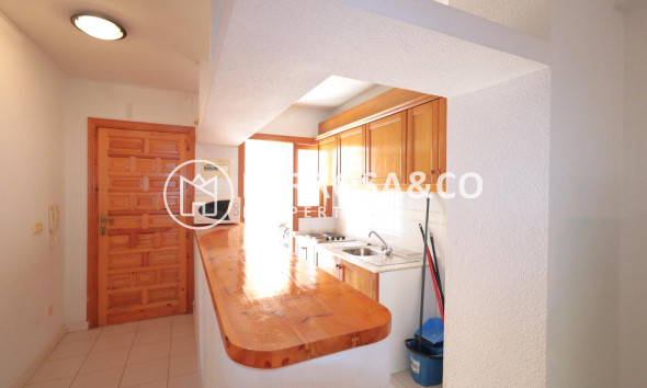 Resale - Apartment - Torrevieja - La veleta