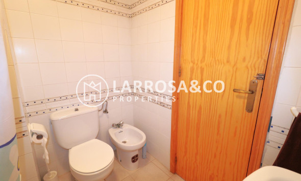 Resale - Apartment - Torrevieja - La veleta