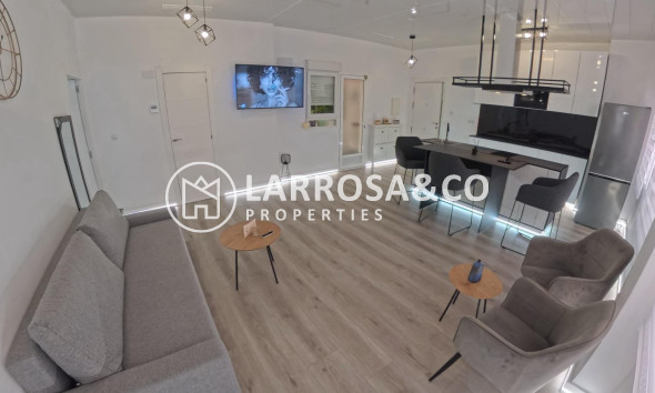 Reventa - Apartamento - Torrevieja - Playa del cura
