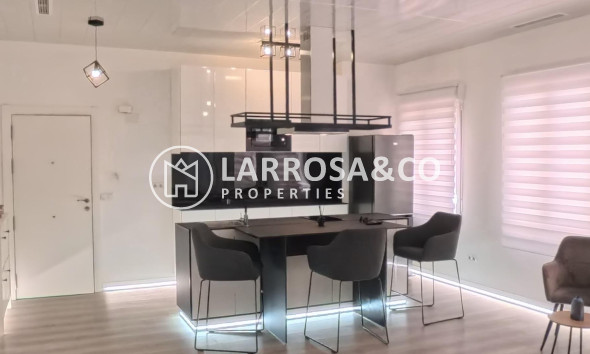 Reventa - Apartamento - Torrevieja - Playa del cura