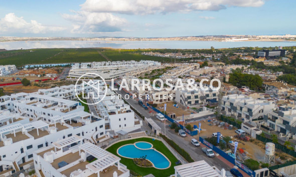 A Vendre - Bungalow - Torrevieja - Los Balcones - Los Altos del Edén