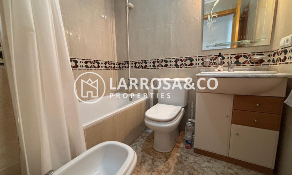 Reventa - Apartamento - Torrevieja - Playa del cura