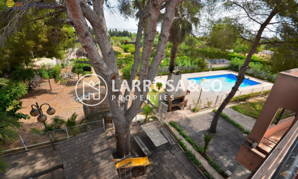 Herverkoop - Villa - Torrevieja - Los Balcones