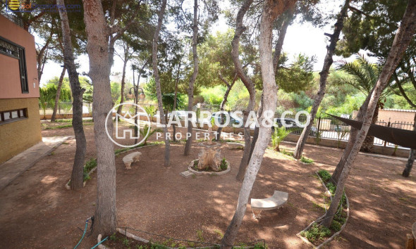 Herverkoop - Villa - Torrevieja - Los Balcones