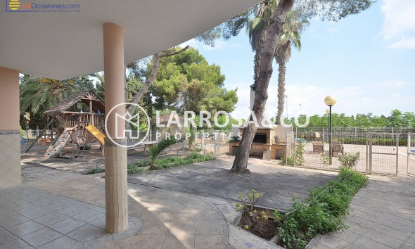 Herverkoop - Villa - Torrevieja - Los Balcones