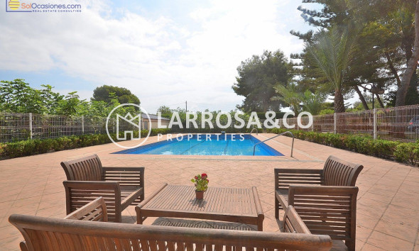 Herverkoop - Villa - Torrevieja - Los Balcones