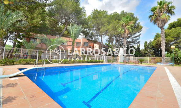 Herverkoop - Villa - Torrevieja - Los Balcones