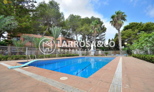 Herverkoop - Villa - Torrevieja - Los Balcones