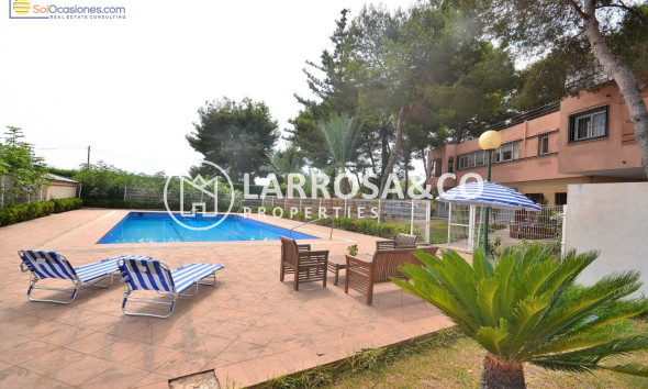 Herverkoop - Villa - Torrevieja - Los Balcones