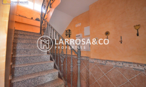 Herverkoop - Villa - Torrevieja - Los Balcones