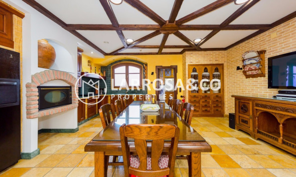 Вторичный рынок - Коммерческая площадь - Торревьеха - torrevieja