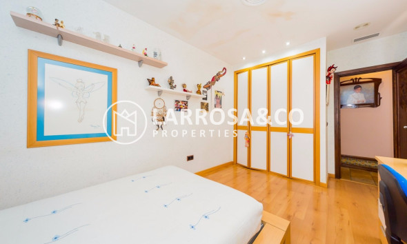 Вторичный рынок - Коммерческая площадь - Торревьеха - torrevieja