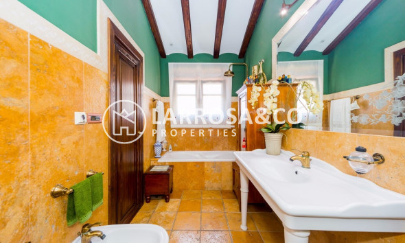 Вторичный рынок - Коммерческая площадь - Торревьеха - torrevieja