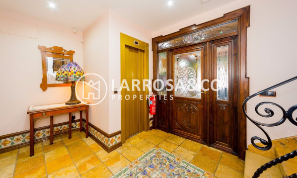 Вторичный рынок - Коммерческая площадь - Торревьеха - torrevieja