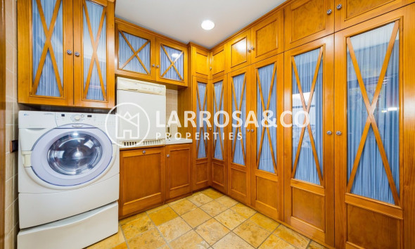 Вторичный рынок - Коммерческая площадь - Торревьеха - torrevieja