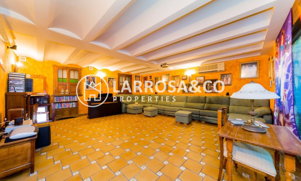 Вторичный рынок - Коммерческая площадь - Торревьеха - torrevieja