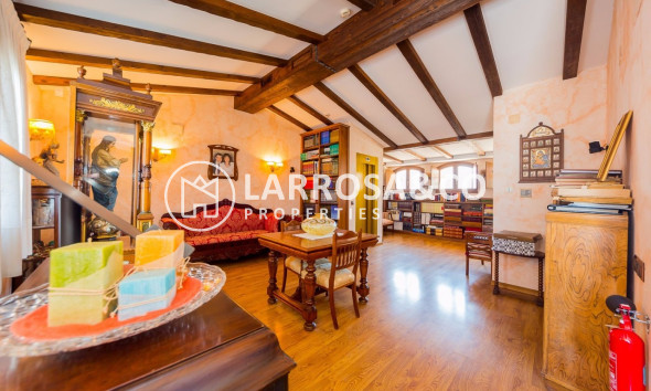 Вторичный рынок - Коммерческая площадь - Торревьеха - torrevieja