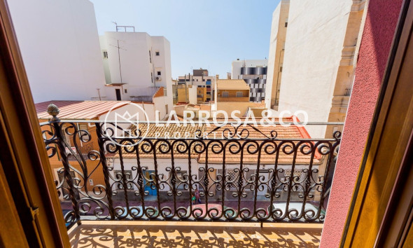 Вторичный рынок - Коммерческая площадь - Торревьеха - torrevieja