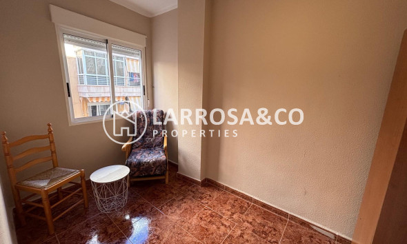 Resale - Apartment - Torrevieja - Playa del cura