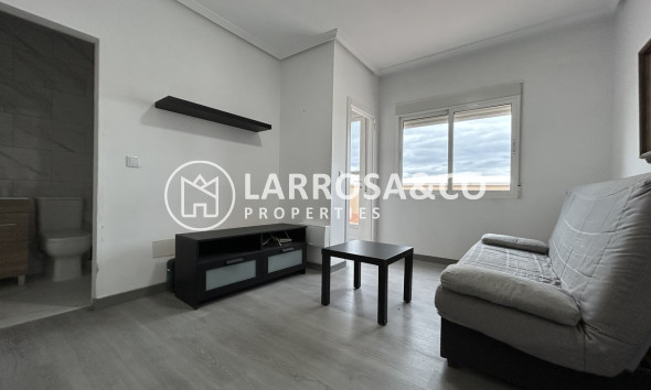 Resale - Apartment - 2778 - Inland