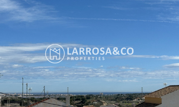 Resale - Apartment - 2778 - Inland