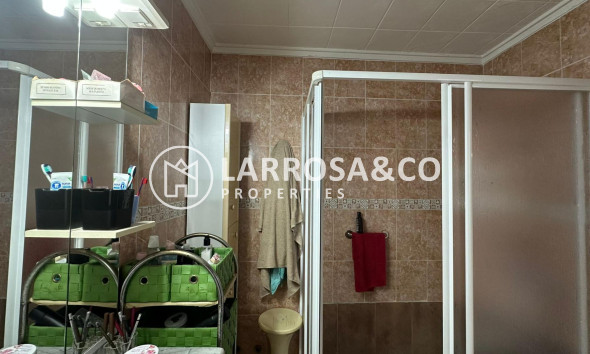 Resale - Apartment - Torrevieja - Estacion de autobuses