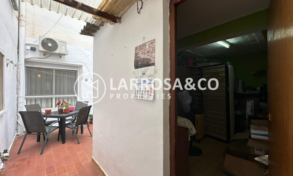 Resale - Apartment - Torrevieja - Estacion de autobuses