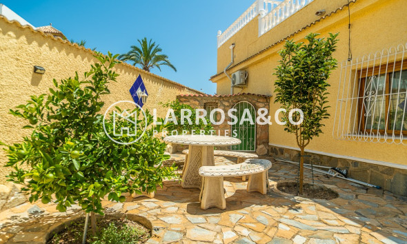 Resale - Detached House/Villa - Torrevieja - Costa Blanca