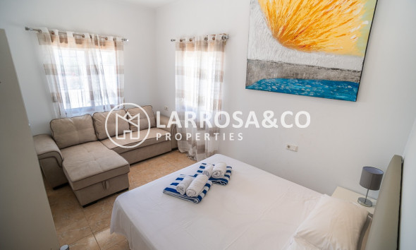 Resale - Detached House/Villa - Torrevieja - Costa Blanca