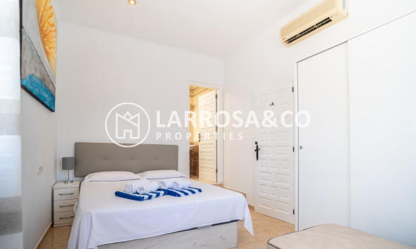 Resale - Detached House/Villa - Torrevieja - Costa Blanca