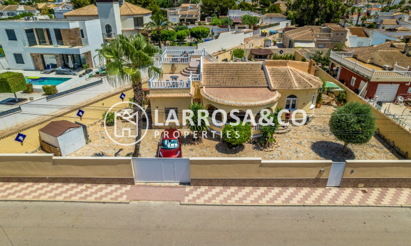 Resale - Detached House/Villa - Torrevieja - Costa Blanca