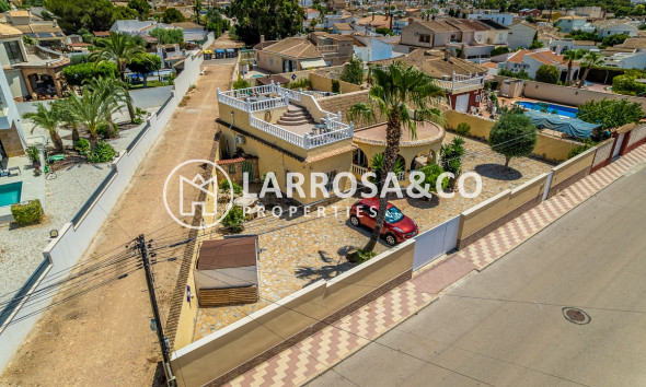 Resale - Detached House/Villa - Torrevieja - Costa Blanca