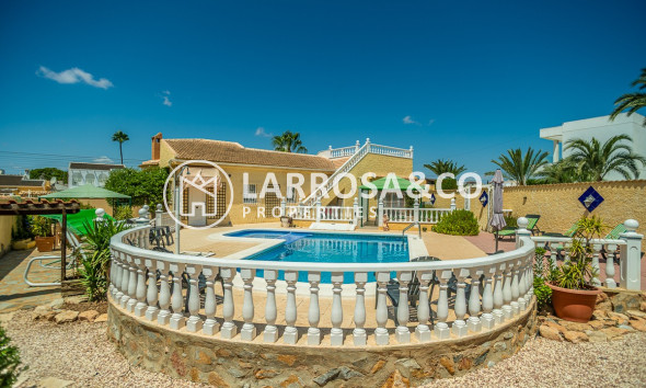 Resale - Detached House/Villa - Torrevieja - Costa Blanca