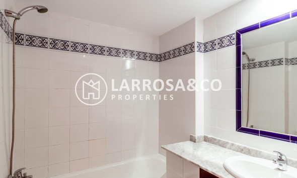 Herverkoop - Apartment - Torrevieja - Los Locos Beach