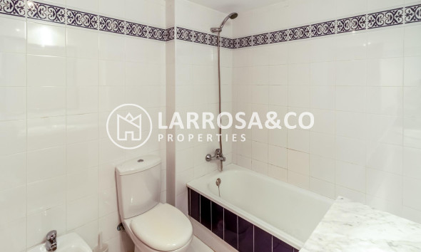 Herverkoop - Apartment - Torrevieja - Los Locos Beach