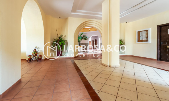 Herverkoop - Apartment - Torrevieja - Los Locos Beach