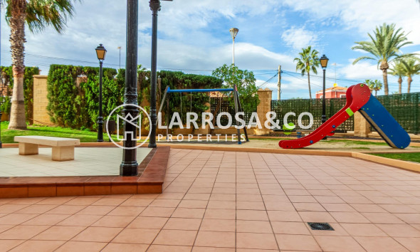 Herverkoop - Apartment - Torrevieja - Los Locos Beach