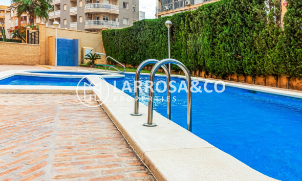 Herverkoop - Apartment - Torrevieja - Los Locos Beach